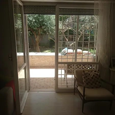 The Silent Apartamento